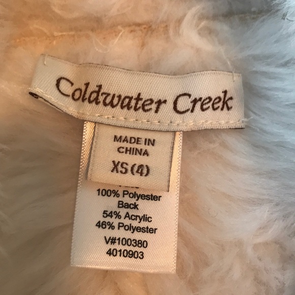 Cozy white for winter vest - Picture 3 of 7